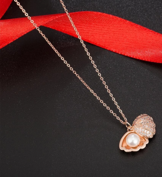 Rose Gold Open Shell Pearl Pendant